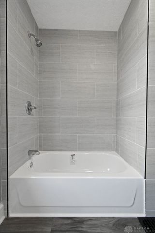 878 N Detroit Street, Xenia, OH 45385