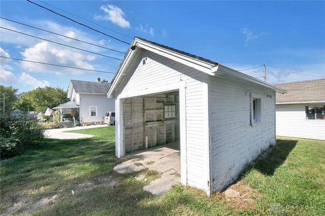 878 N Detroit Street, Xenia, OH 45385