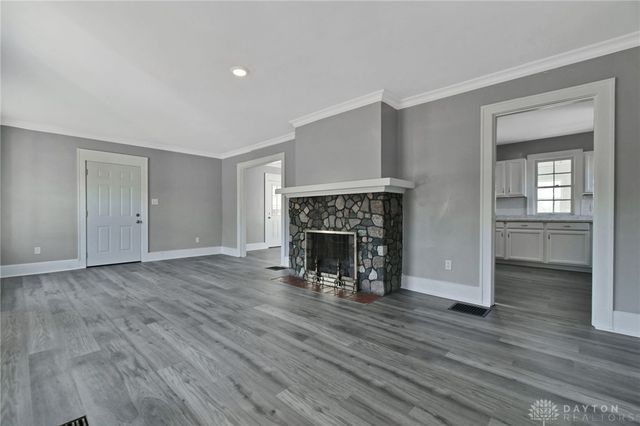 878 N Detroit Street, Xenia, OH 45385