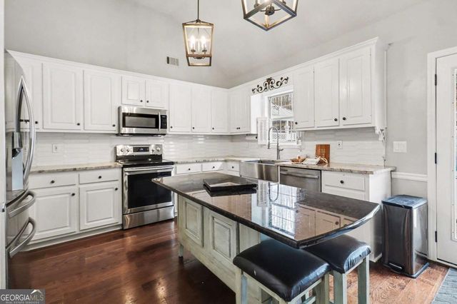 80 Kates Bridge, Newnan, GA 30263