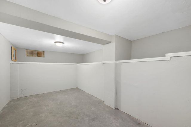 2115 N Waco Ave, Wichita, KS 67203