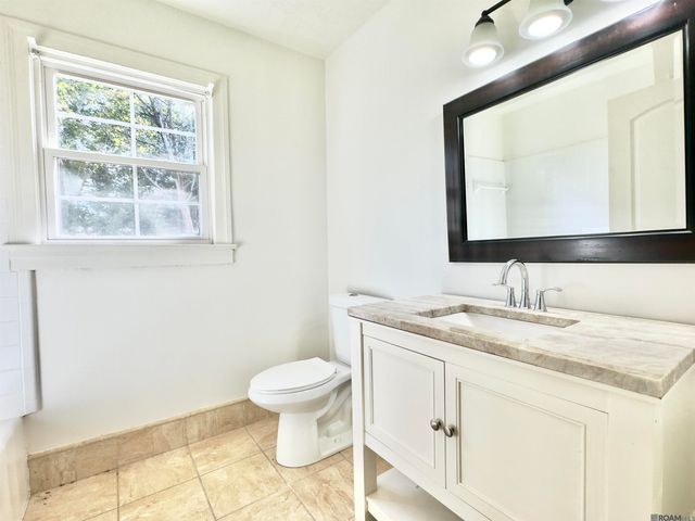 232 North St, Denham Springs, LA 70726