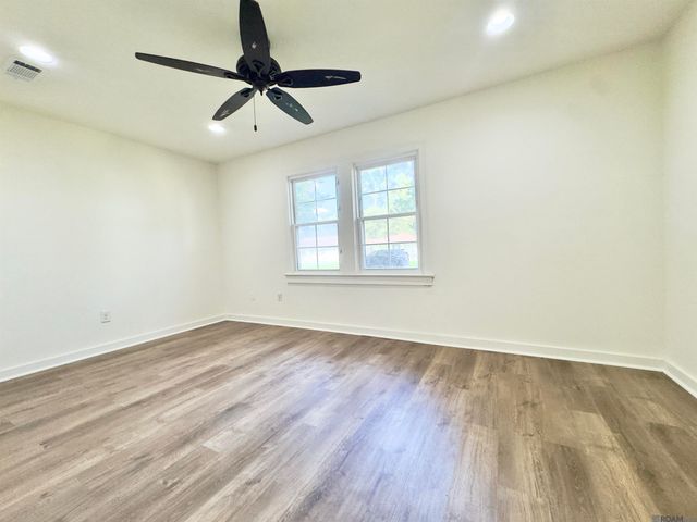232 North St, Denham Springs, LA 70726