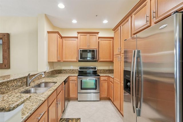 7935 MOONSTONE DRIVE 26-101, Sarasota, FL 34233