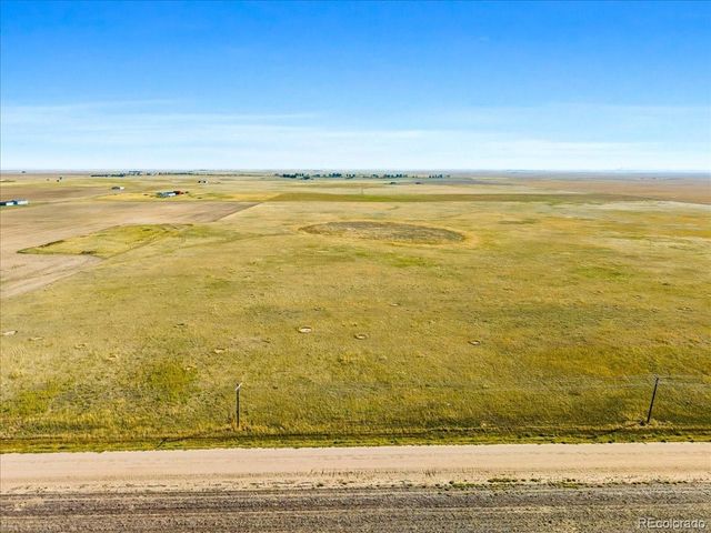 70044 E 38th Ave, Byers, CO 80103