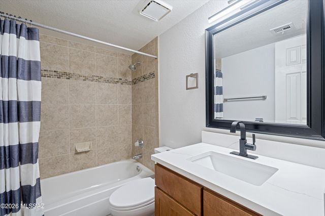 6651 N Campbell Ave Apt 207, Tucson, AZ 85718