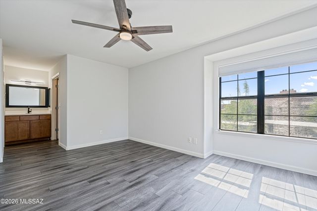 6651 N Campbell Ave Apt 207, Tucson, AZ 85718