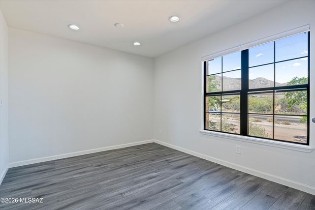 6651 N Campbell Ave Apt 207, Tucson, AZ 85718