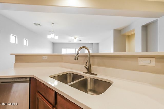 10012 W MARGUERITE Avenue, Tolleson, AZ 85353