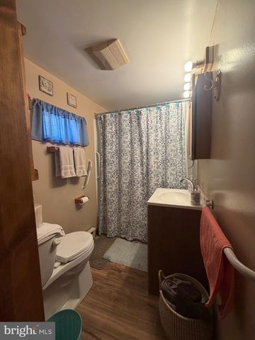 1629 LINCOLN AVE, Prospect Park, PA 19076