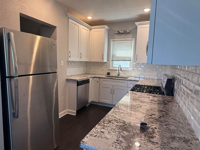 1529 Hawthorne Avenue, Waterloo, IA 50702
