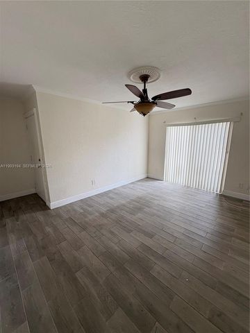 5252 NE 6th Ave A31, Oakland Park, FL 33334