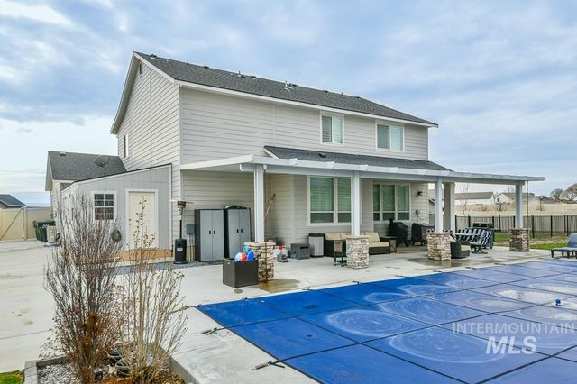946 W Smallwood Ct, Kuna, ID 83642