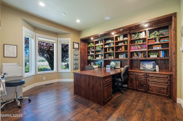 1020 N Cantlon Lane, Reno, NV 89521