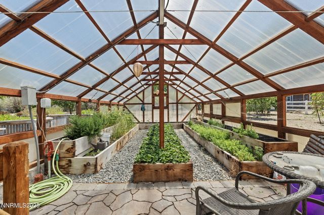 1020 N Cantlon Lane, Reno, NV 89521