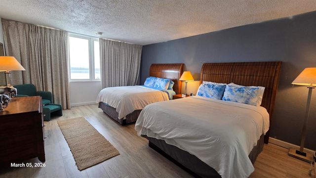 19201 Collins Avenue 105, Sunny Isles Beach, FL 33160
