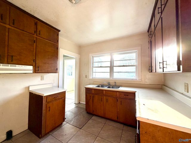 1307 Park Avenue, Gadsden, AL 35903