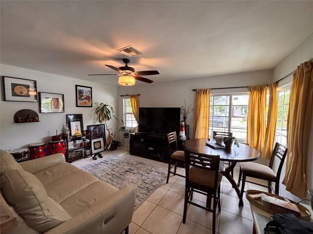 1200 W Las Olas Boulevard 1-4, Fort Lauderdale, FL 33312