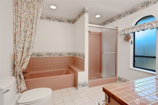 19216 SE 278th St, Kent, WA 98042