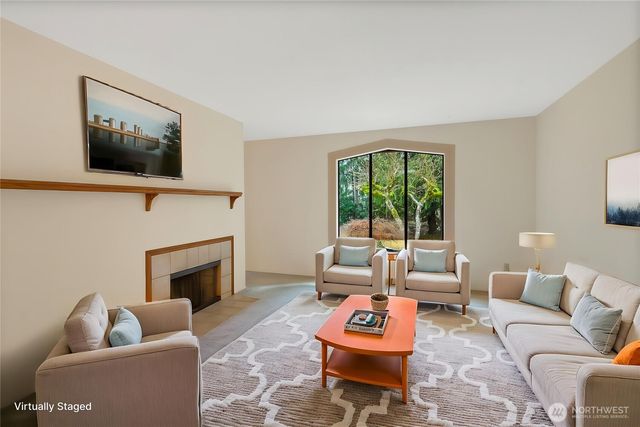 19216 SE 278th St, Kent, WA 98042