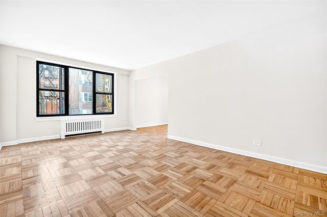 2244 Bronx Park E 1H, Bronx, NY 10467