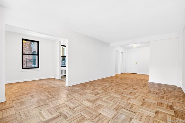 2244 Bronx Park E 1H, Bronx, NY 10467