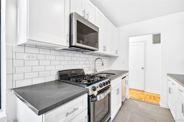 2244 Bronx Park E 1H, Bronx, NY 10467