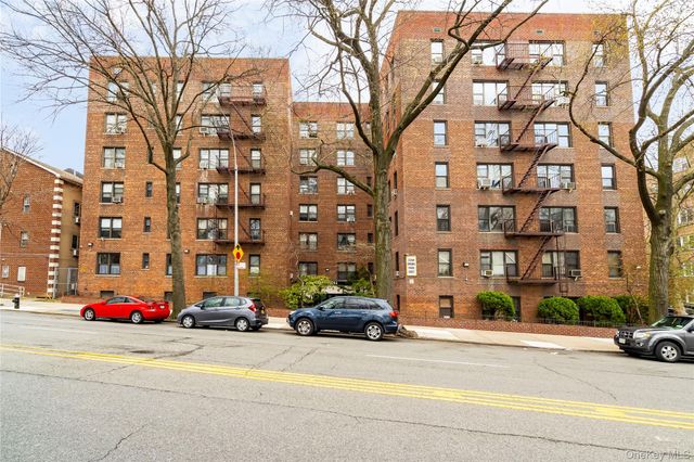 2244 Bronx Park E 1H, Bronx, NY 10467