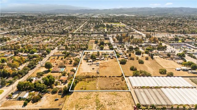 4610 Philadelphia, Chino, CA 91710