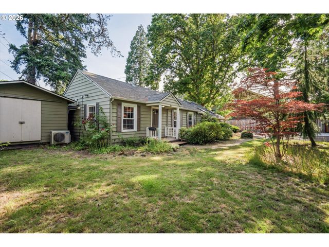 2266 Se TORBANK Rd, Milwaukie, OR 97222