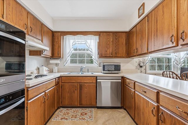 9249 E H Avenue, Kalamazoo, MI 49048