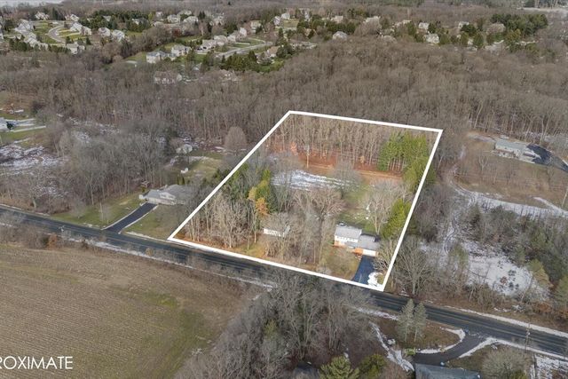 9249 E H Avenue, Kalamazoo, MI 49048