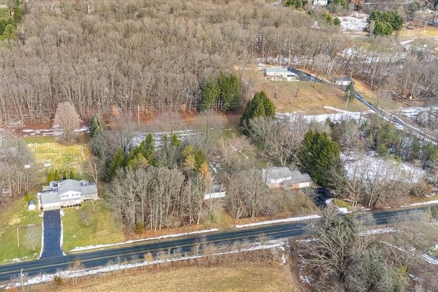 9249 E H Avenue, Kalamazoo, MI 49048