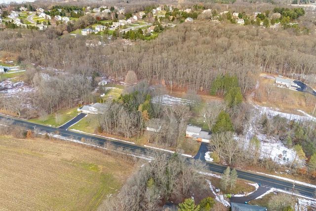 9249 E H Avenue, Kalamazoo, MI 49048