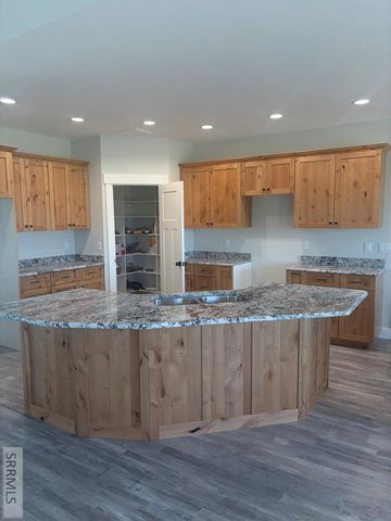3780 E 369 N, Rigby, ID 83442