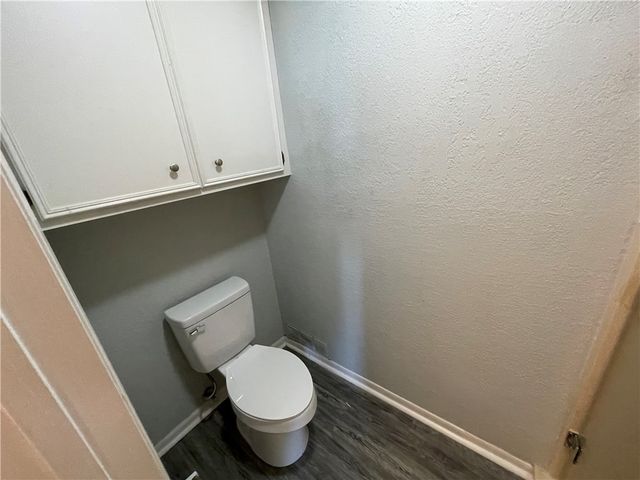 2020 Oak Ridge Dr, Portland, TX 78374