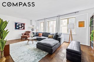 12 Beekman Place # 9D, New York City, NY 10022
