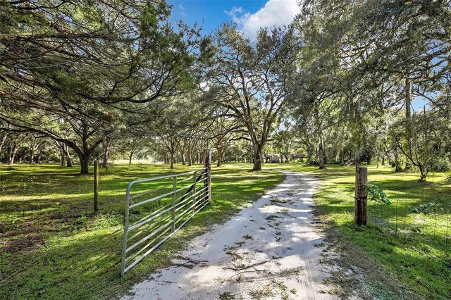 26250 Blackjack Street, Brooksville, FL 34601