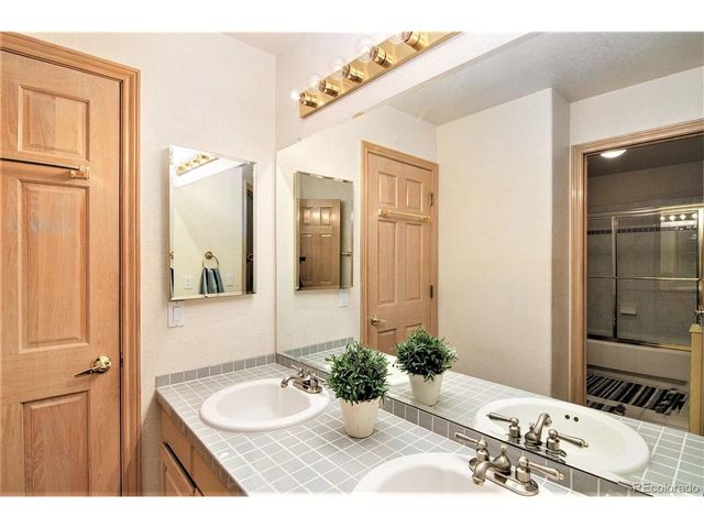 10032 Wyecliff Ct, Highlands Ranch, CO 80126