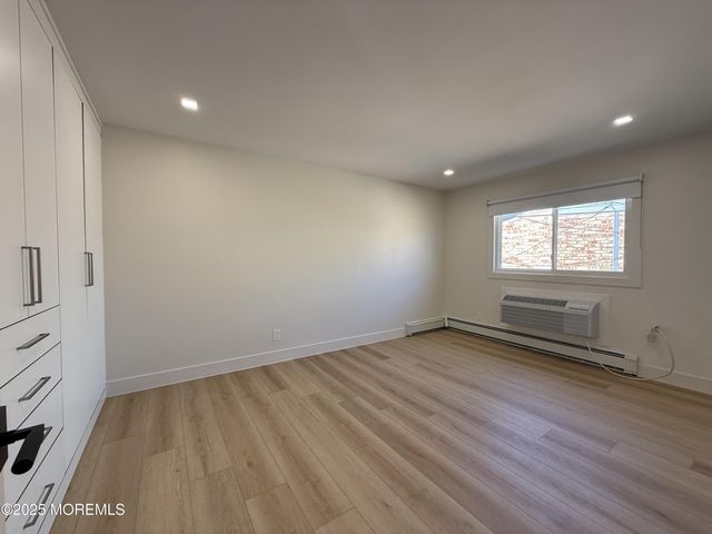 1 Ocean Avenue 17, Belmar, NJ 07719