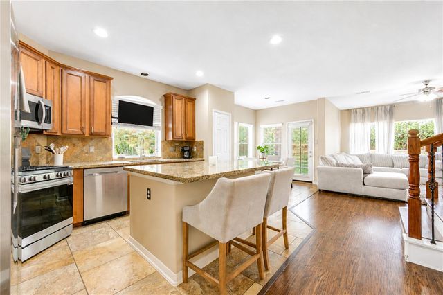 6315 Linfield Bluff Lane, Katy, TX 77494