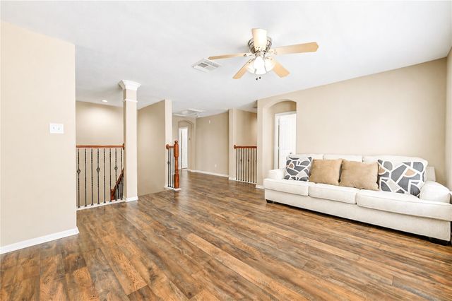6315 Linfield Bluff Lane, Katy, TX 77494