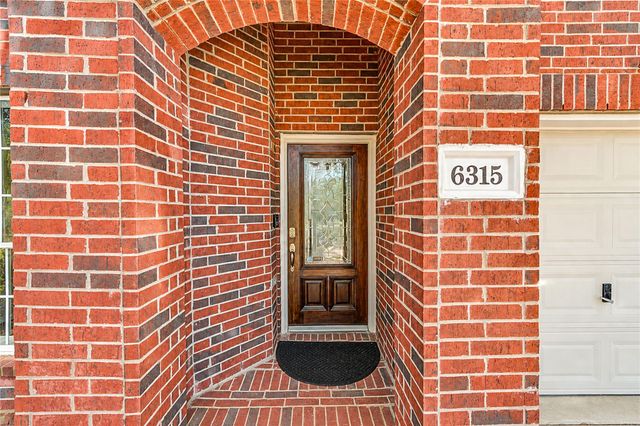 6315 Linfield Bluff Lane, Katy, TX 77494