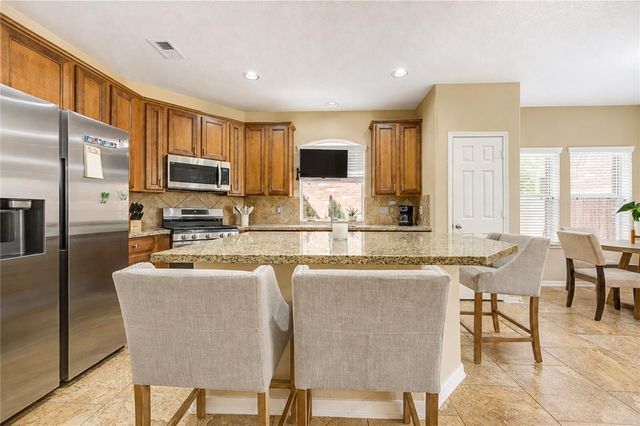 6315 Linfield Bluff Lane, Katy, TX 77494