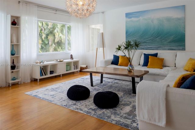 750 NE 120th St, Biscayne Park, FL 33161