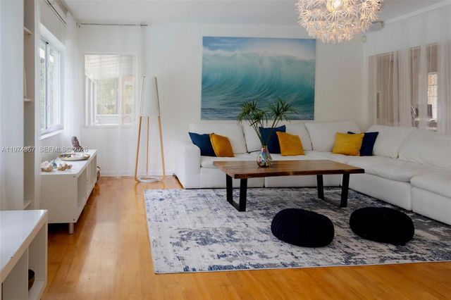 750 NE 120th St, Biscayne Park, FL 33161