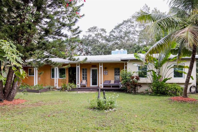 750 NE 120th St, Biscayne Park, FL 33161