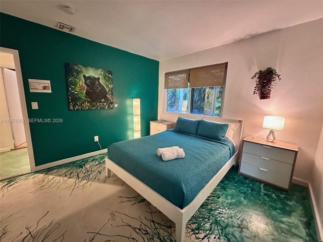 750 NE 120th St, Biscayne Park, FL 33161