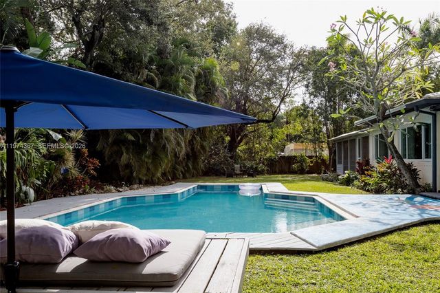 750 NE 120th St, Biscayne Park, FL 33161