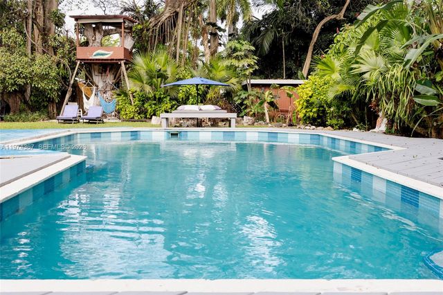 750 NE 120th St, Biscayne Park, FL 33161